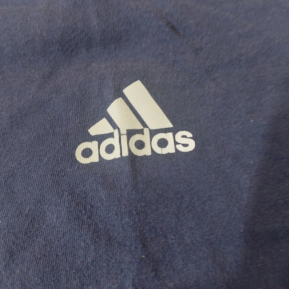 Adidas T-shirt - Picture 3 of 4
